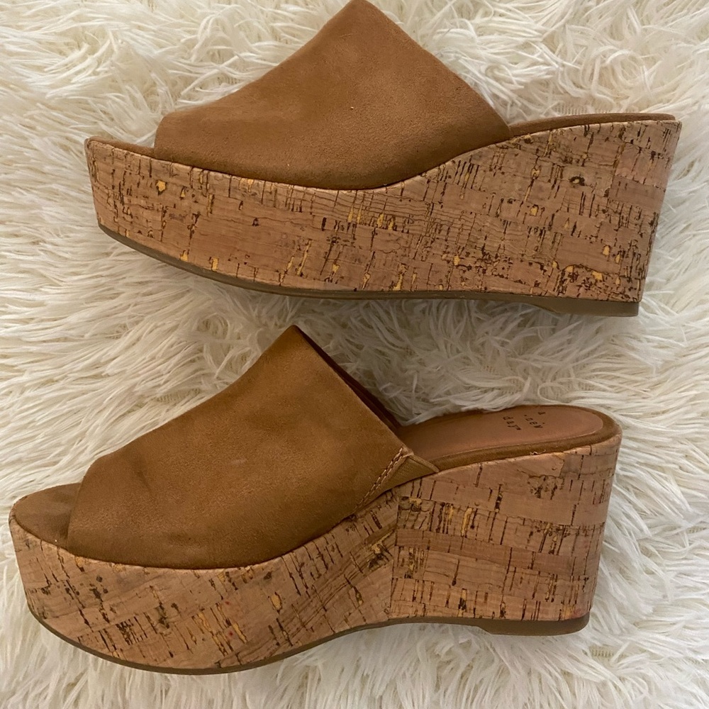 Light Brown Cork Platform Heels